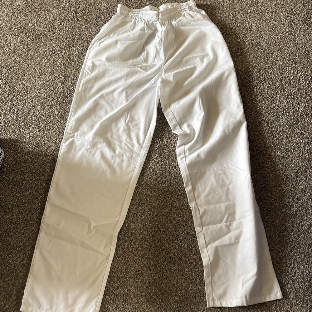 Size S (4/6) Fashion‎ Scrub Pants In White Drawstring.